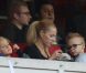 La ravissante Helena Seger, accompagnée de ses deux garçons, soutient son compagnon Zlatan Ibrahimovic lors du match Paris Saint-Germain - Sochaux. Paris, le 29 septembre 2012.
