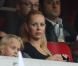 La ravissante Helena Seger, accompagnée de ses deux garçons, soutient son compagnon Zlatan Ibrahimovic lors du match Paris Saint-Germain - Sochaux. Paris, le 29 septembre 2012.