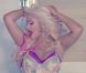 Christina Aguilera dans le clip de  Your Body , premier extrait de  Lotus 