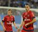 Zlatan Ibrahimovic et Clément Chantôme lors du match entre l'Olympique de Marseille et le Paris Saint-Germain au Stade Vélodrome de Marseille le 7 octobre 2012 conclu sur le score de 2-2