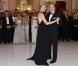 Albert et Charlene ont ouvert le bal magnifiquement. Le prince Albert II de Monaco et la princesse Charlene étaient les invités d'honneur de la 2e édition du Ballo del Giglio (Bal du Lys), dans la Salle blanche du Palazzo Pitti, à Florence, le 10 octobre 2012.