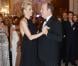 Albert et Charlene ont amoureusement ouvert le bal avec la grâce et l'expertise dont ils sont coutumiers. Le prince Albert II de Monaco et la princesse Charlene étaient les invités d'honneur de la 2e édition du Ballo del Giglio (Bal du Lys), dans la Salle blanche du Palazzo Pitti, à Florence, le 10 octobre 2012.