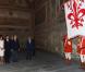  Le prince Albert de Monaco et la princesse Charlene en visite à Florence le 10 octobre 2012, reçus par le maire Matteo Rizzi et son épouse Agnese à l'Hôtel de Ville (Palazzo Vecchio), avant le Bal du Lys au Palazzo Pitti. 