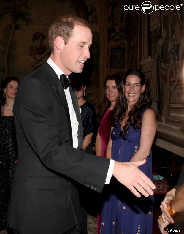 CASA REAL BRITÁNICA - Página 35 955234-the-duke-of-cambridge-talks-to-620x0-1