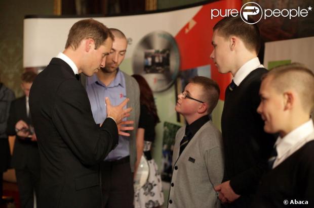 CASA REAL BRITÁNICA - Página 35 955239-the-duke-of-cambridge-talks-to-ryan-620x0-1