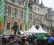 Un curry géant a été cuisiné avec des légumes destinés à être jetés, pour dénoncer le gaspillage alimentaire, à Paris, le samedi 13 octobre 2012.