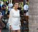 Kourtney Kardashian fait du shopping, le mercredi 17 octobre 2012 à Miami.