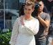 Kourtney Kardashian fait du shopping, le mercredi 17 octobre 2012 à Miami.
