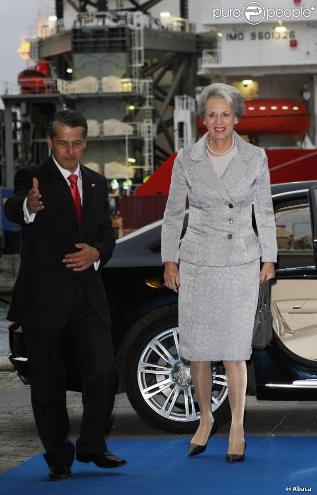 CASA REAL DE DINAMARCA - Página 53 964279-princess-benedikte-of-denmark-arriving-620x0-1