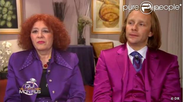 http://static1.purepeople.com/articles/7/10/91/97/@/964807-portrait-de-pascale-et-de-son-fils-620x0-2.jpg
