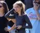 Calista Flockhart et Harrison Ford encouragent leur fils Liam à son match de football, le 27 octobre 2012 à Brentwood