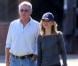 Calista Flockhart et Harrison Ford, amoureux, encouragent leur fils Liam à son match de football, le 27 octobre 2012 à Brentwood