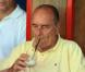 Jacques Chirac à la terrasse du Sénéquier, à Saint-Tropez, le 11 août 2012.