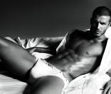 David Beckham pub Armani