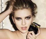 Scarlett Johansson : Sublime égérie de Dolce & Gabbana, elle illustre le Désir
