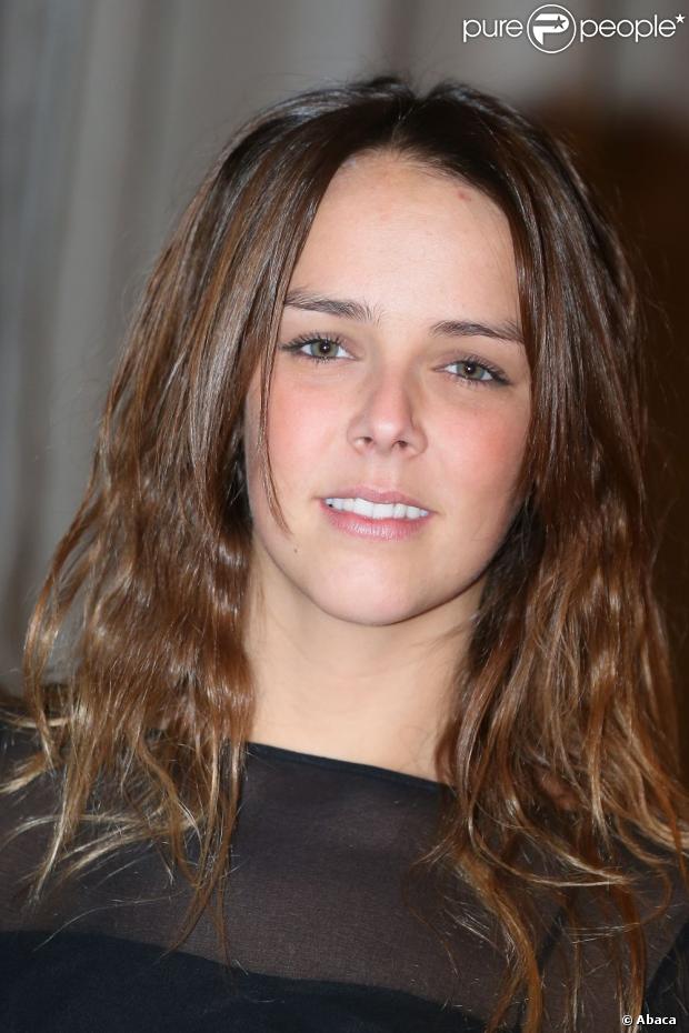 CASA PRINCIPESCA DE MÓNACO - Página 8 993796-pauline-ducruet-attends-the-fight-aids-620x0-1