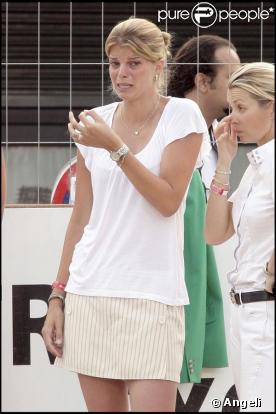 Athina Onassis en larmes après que le cheval de son mari ait été blessé !