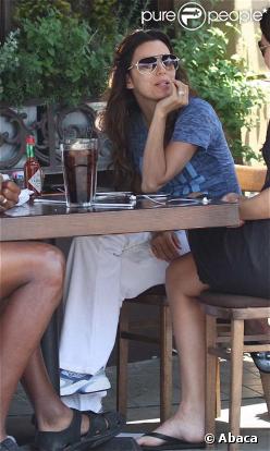 Eva Longoria et Tony Parker, un déjeuner tranquille à West Hollywood