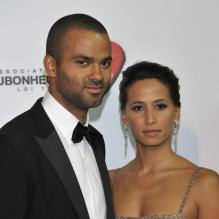 Tony Parker et sa compagne Axelle lors du gala de charité Monaco par coeur le 22 septembre 2012 à Monaco