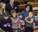  Le prince Frederik et la princesse Mary de Danemark étaient avec leurs quatre enfants, Christian, Isabella, Vincent et Josephine, au concert de Noël annuel à l'église Esajas de Copenhague, le 16 décembre 2012. 