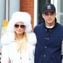 Paris Hilton : Skieuse de charme et amoureuse au bras de son chéri River Viiperi