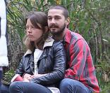 Shia LaBeouf : Officiellement en couple avec la jeune actrice Mia Goth