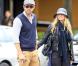 Blake Lively et Ryan Reynolds se promènent à Vancouver au Canada, le 5 mai 2012.