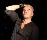 Pascal Obispo et la mort de son père : ''Je me suis pris un TGV dans la gueule''