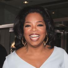 ActuSports - Page 18 1024835-oprah-winfrey-signs-autographs-and-219x219-1
