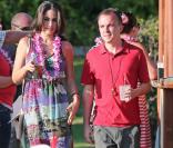 Frankie Muniz et sa fiancée la jolie Elycia Turnbow se promènent à Hawaï, le 24 janvier 2013.