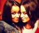 Alizée et Shy'm s'amusent lors de la boîte à musique des Enfoirés à Bercy