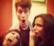 Jean-Baptiste Maunier, ZAZ et Shy'm s'éclatent en coulisses lors de la boîte à musique des Enfoirés à Bercy