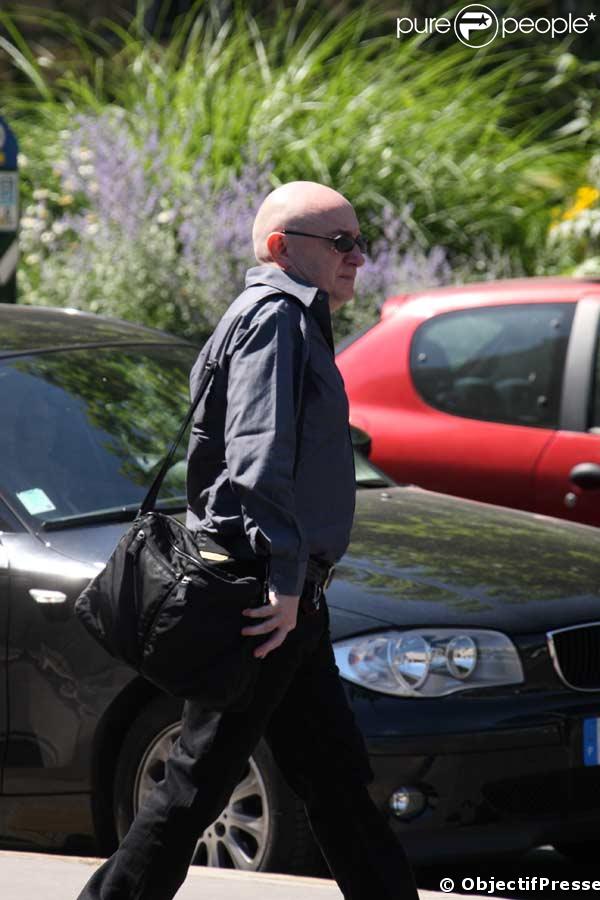 Michel Blanc à l'enterrement de Frédéric Botton