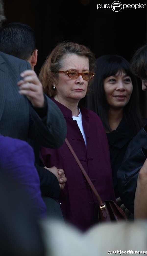 Dominique Lavanant à l'enterrement de Frédéric Botton