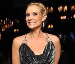 Elodie Gossuin, ''à la recherche d'un job'', se sent ''l'âme de Mireille Dumas''