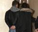 Eden ne lâche pas la main de son père... Josh Brolin, en instance de divorce avec Diane Lane, accompagnait sa fille Eden au Minskoff Theatre de New York samedi 23 février 2012 pour aller voir une représentation du  musical   Le Roi Lion . 