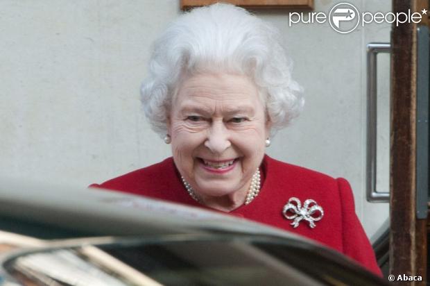 CASA REAL BRITÁNICA - Página 76 1069308-queen-elizabeth-ii-leaving-king-edward-620x0-2