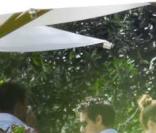 Jenifer Lopez et son époux, dans le jardin de la villa de Stefano Gabbana