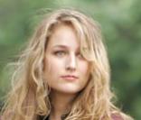 Leelee Sobieski, un shooting super glam à NYC