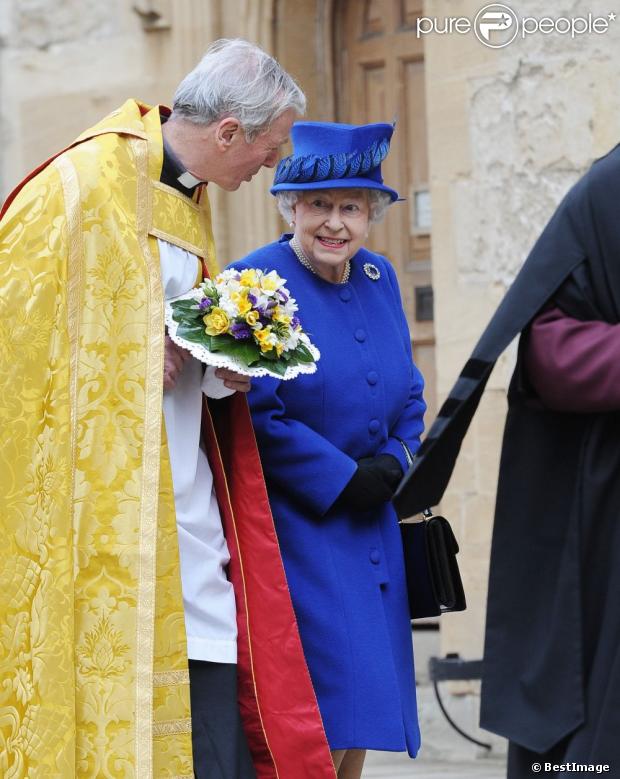 CASA REAL BRITÁNICA - Página 81 1089579-la-reine-elisabeth-ii-et-le-prince-620x0-1