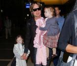 Keith Urban, sans Nicole Kidman: Papa protecteur avec ses filles Sunday et Faith