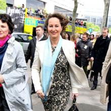 Ségolène Royal le 29 avril 2012 à Paris. Selon le journal anglais <em>The Guardian</em>, elle est une des femmes de plus de 50 ans les mieux habillées.