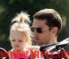 PHOTOS : Tobey Maguire vous présente sa fille et son... vélo !