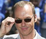 Michael Keaton lors de la première d'Herbie : Full Loaded à El Capitan Theatre à Hollywood, le 19 juin 2005.