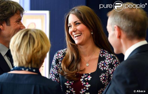 CASA REAL BRITÁNICA - Página 86 1109942-catherine-duchess-of-cambridge-visits-620x0-1