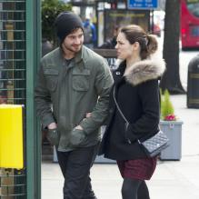 Kelly Brook et Danny Cipriani à Londres, le 29 mars 2013.