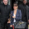 Kourtney Kardashian : Shopping en famille à Londres avec son fils et sa mère