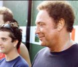 Le Prince Charles et Tom Jones