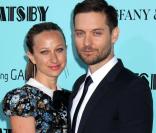 Jennifer Meyer Maguire et Tobey Maguire à la première mondiale de Gatsby le Magnifique au Lincoln Center de New York City, le 1er mai 2013.
