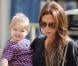 Victoria Beckham à Paris : Inséparable de sa craquante Harper... fan de shopping